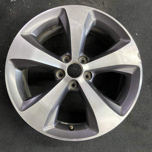 18" CHEROKEE 19 18x7, , polished face with gray pockets Original OEM Wheel Rim - Angle View