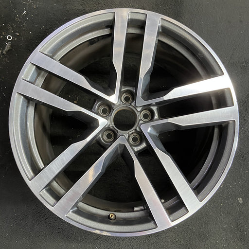 19" AUDI TT 16 Base, 19x9 , , straight spokes Original OEM Wheel Rim - Angle View