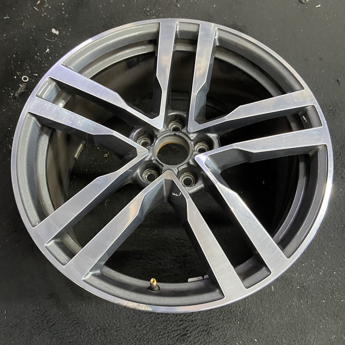 19" AUDI TT 16 Base, 19x9 , , straight spokes Original OEM Wheel Rim - Side Profile