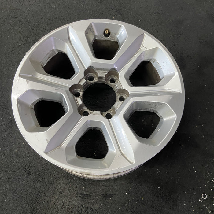 17" 4 RUNNER 14 17x7, alloy Original OEM Wheel Rim - Close-Up Detail