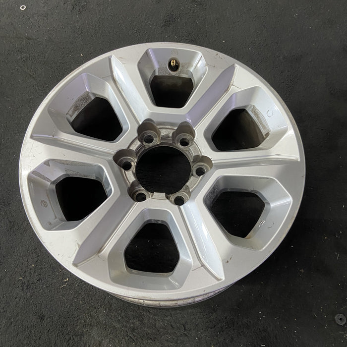 17" 4 RUNNER 14 17x7, alloy Original OEM Wheel Rim - Close-Up Detail