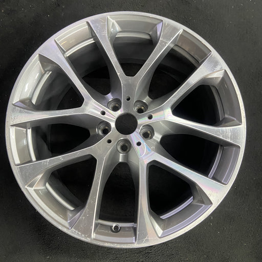20" BMW X5 19-20 20x9, 5 spoke, Original OEM Wheel Rim - Angle View