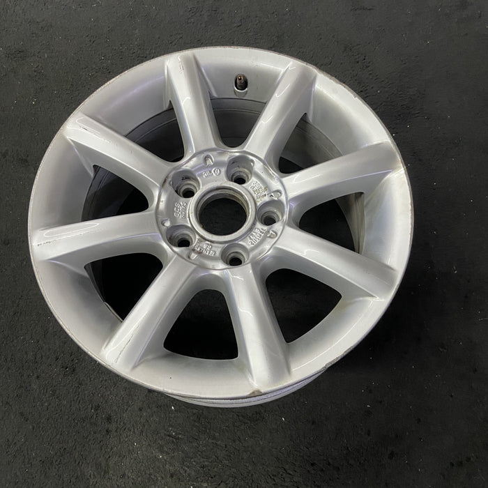 15" PASSAT 03-05 15x7, alloy, 8 spoke Original OEM Wheel Rim - Close-Up Detail