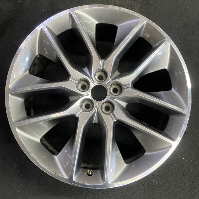 20" EDGE 15-16 20x8 , , , 5 Y spoke Original OEM Wheel Rim - Angle View
