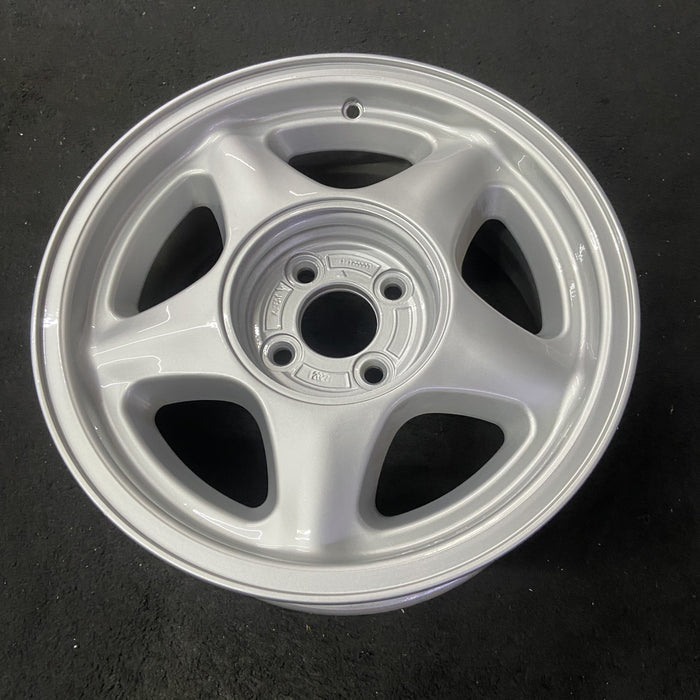 16" MUSTANG 91-93 16x7 , argent Original OEM Wheel Rim - Close-Up Detail