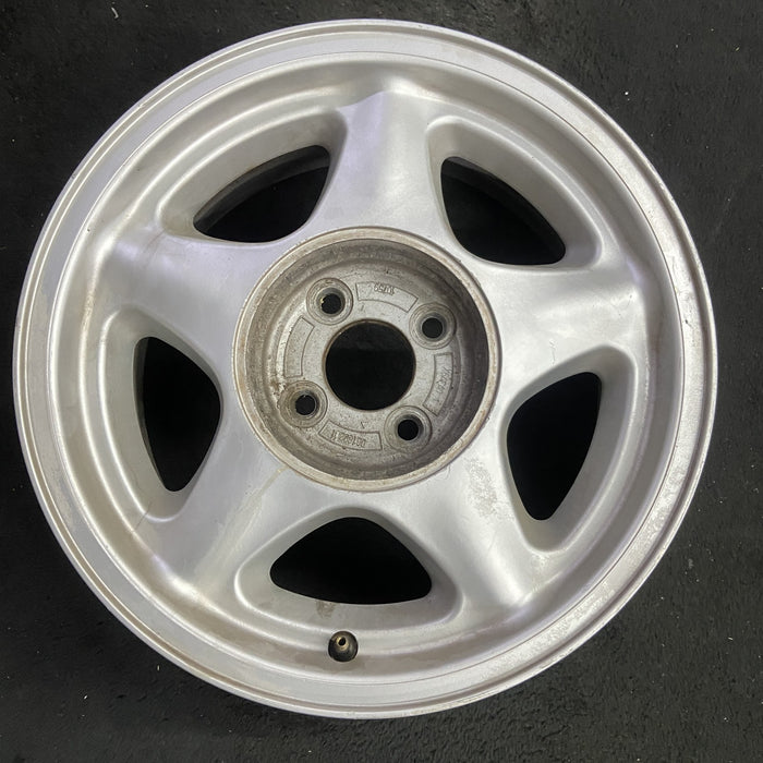 16" MUSTANG 91-93 16x7 , argent Original OEM Wheel Rim - Angle View