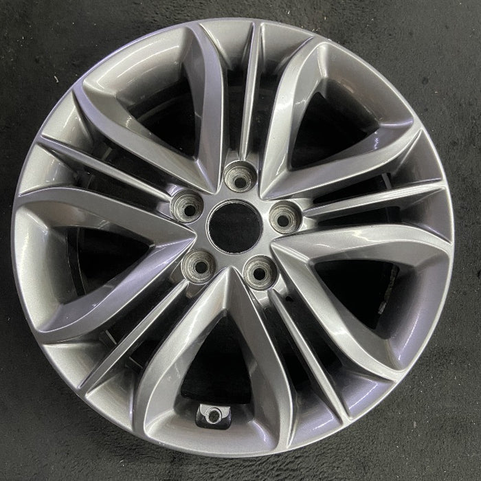 17" TUCSON 14-15 17x6.5 alloy 15 spoke Original OEM Wheel Rim