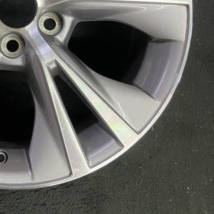 18" HIGHLANDER 16-19 18x7.5 alloy 10 raised spoke 5 V spoke gray inlay Original OEM Wheel Rim