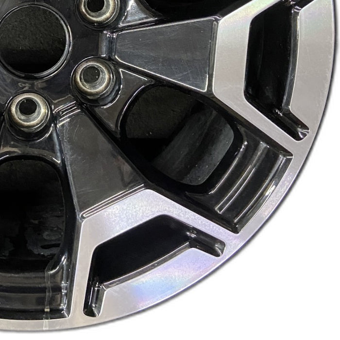 18" FORD F150 LIGHTNING 22-24 18x8.5 machined black Original OEM Wheel Rim - Close-Up Detail