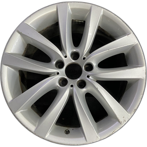 19" BMW 528i 11-13 19x8.5 , 10 V spoke design, wide spoke edge Original OEM - Front View