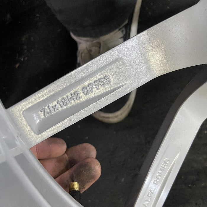 18" ALFA-ROMEO 4C 15-16 frt 18x7 10 spoke fan design silver Original OEM Wheel Rim