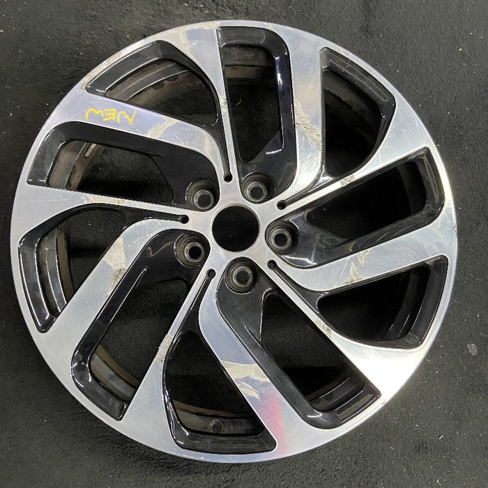19" BMW i3 14-19 19x5 alloy 10 spoke directial R. Original OEM Wheel Rim