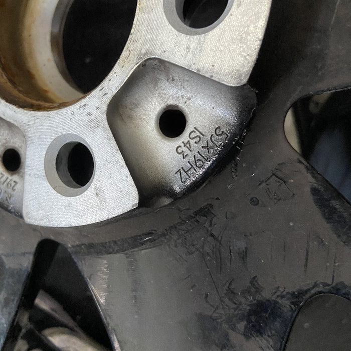 19" BMW i3 14-19 19x5 alloy 10 spoke directial R. Original OEM Wheel Rim