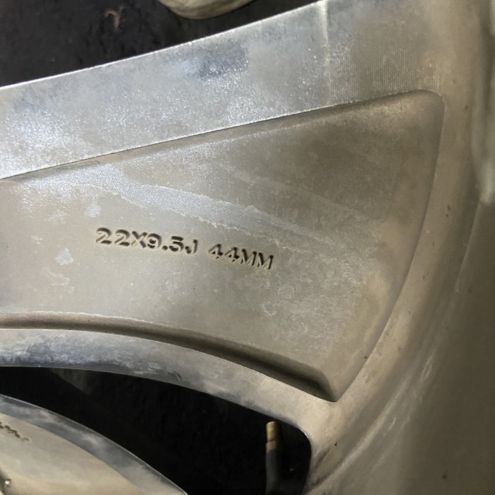 22" NAVIGATOR 18-19 22x9.5, , 6 spoke Original OEM Wheel Rim - Additional View