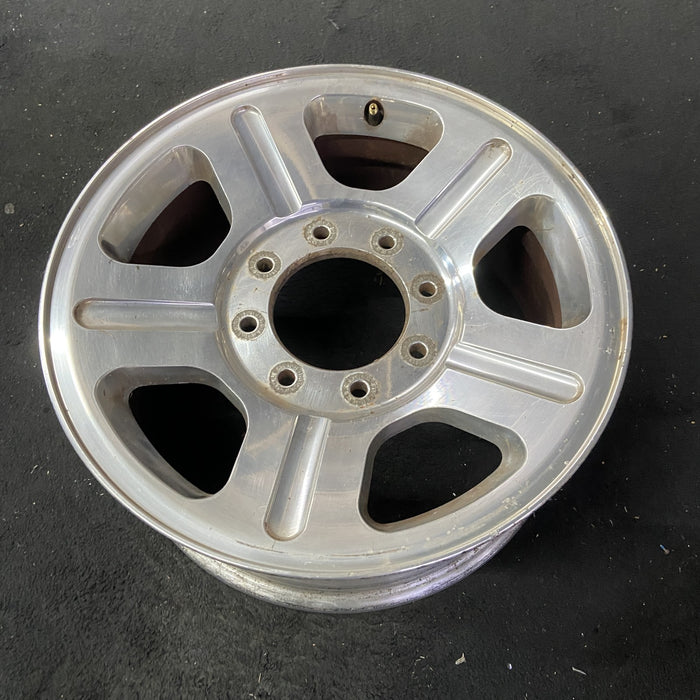 18" FORD F250SD PICKUP 05 18x8 , 5 spoke , aluminum Original OEM Wheel Rim - Close-Up Detail