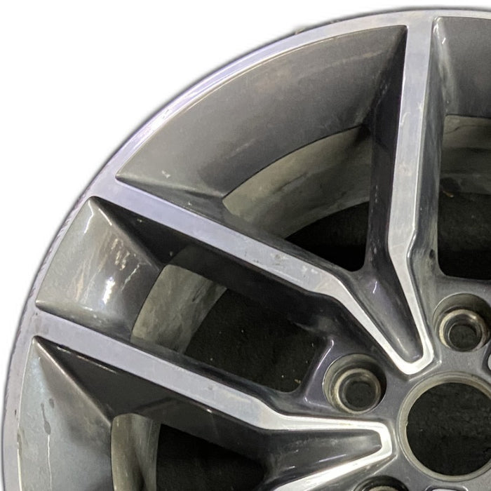 18" GRAND CHEROKEE 17 18x8, aluminum, w/o 75th Anniversary package; polished with pockets, gray pockets Original OEM Wheel Rim