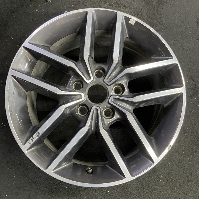 18" GRAND CHEROKEE 17 18x8, aluminum, w/o 75th Anniversary package; polished with pockets, gray pockets Original OEM Wheel Rim