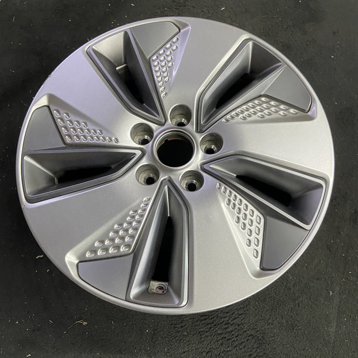17" KONA ELECTRIC 19-21 Original OEM Wheel Rim - Side Profile