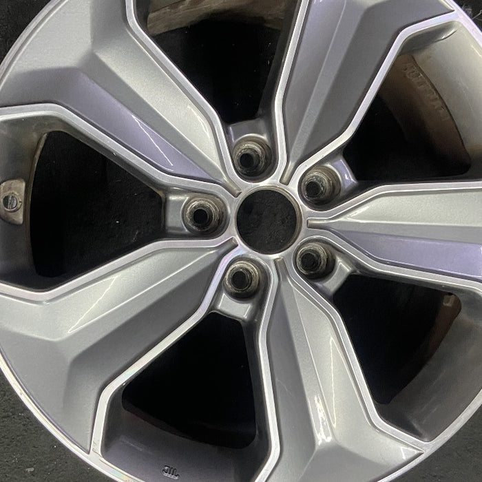 18" SANTA FE 13 18x7.5 alloy 5 spoke 3.3L LWB Original OEM Wheel Rim