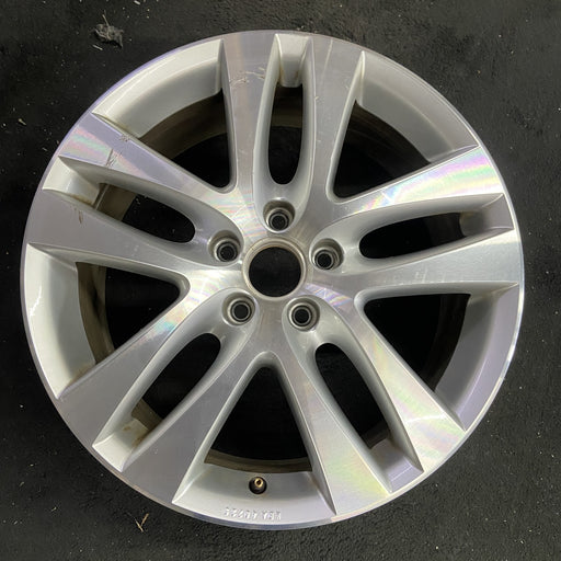 18" TIGUAN 09-11 18x7, 5 double spoke Original OEM Wheel Rim - Angle View