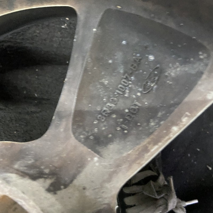 17" MUSTANG 05 17x8 cast aluminum funnel 5 spoke sparkle silver Original OEM Wheel Rim