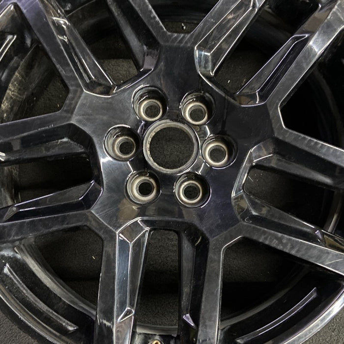 20" BLAZER 19-22 20x8 10 spoke opt S2D Original OEM Wheel Rim - Angle View