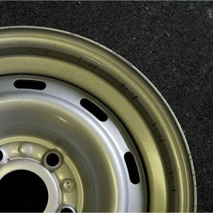 16" DODGE 1500 PICKUP 94-95 , 10 hole Original OEM Wheel Rim - Close-Up Detail
