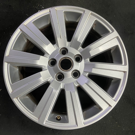 19" LR4 12-13 , 19x8 , 10 spoke Original OEM Wheel Rim - Angle View