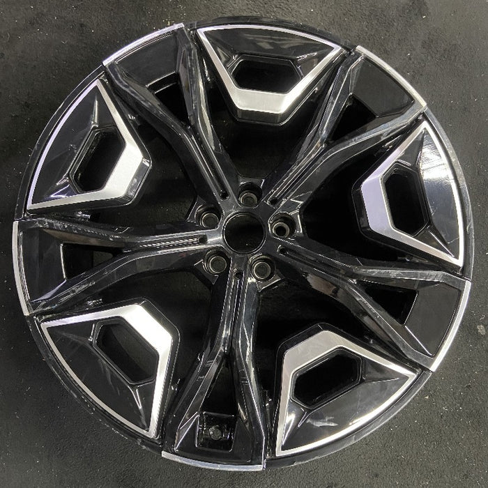 22" IX 22-24 22x9.5 5 Y spoke machined face with pockets Original OEM Wheel Rim