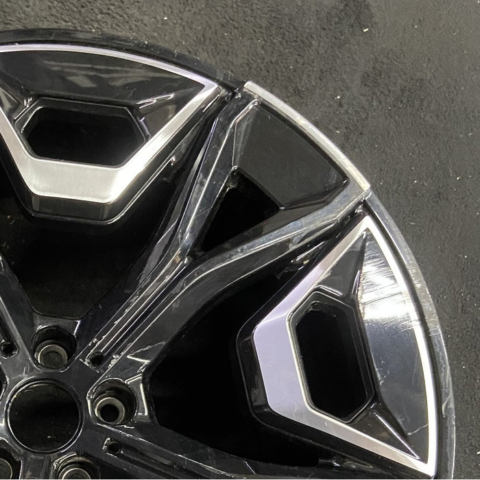 22" IX 22-24 22x9.5 5 Y spoke machined face with pockets Original OEM Wheel Rim