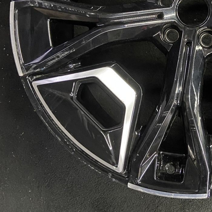 22" IX 22-24 22x9.5 5 Y spoke machined face with pockets Original OEM Wheel Rim