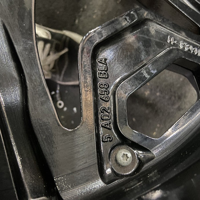 22" IX 22-24 22x9.5 5 Y spoke machined face with pockets Original OEM Wheel Rim