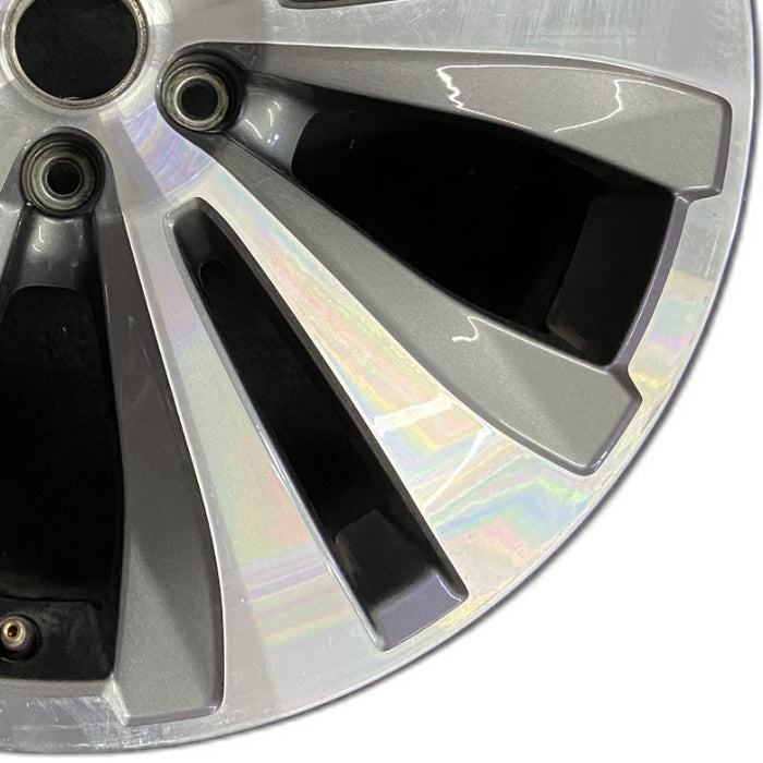 20" ASCENT 19 20x7.5 alloy Original OEM Wheel Rim - Close-Up Detail