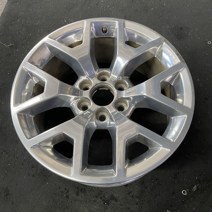 20" CANYON 20 20x9 Original OEM Wheel Rim - Close-Up Detail