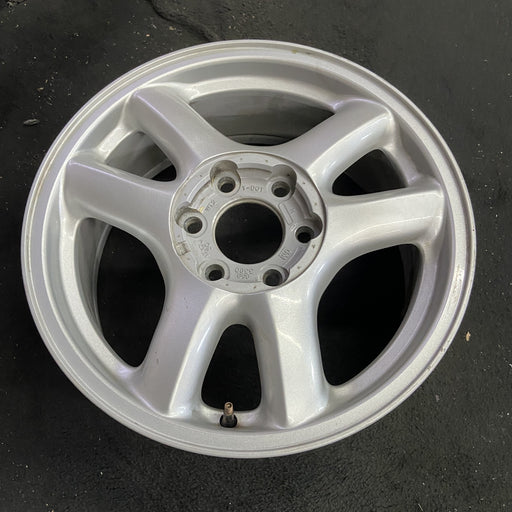 17" ENVOY 02-03 , aluminum, , Original OEM Wheel Rim - Angle View