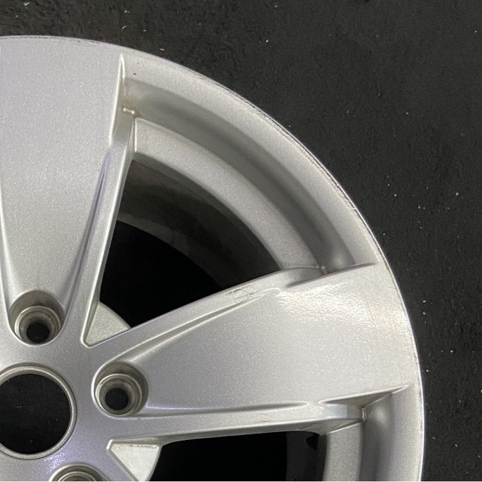 17" GTO 04 17x8 5 spoke without clear coat finish opt PZ9 Original OEM Wheel Rim - Close-Up Detail