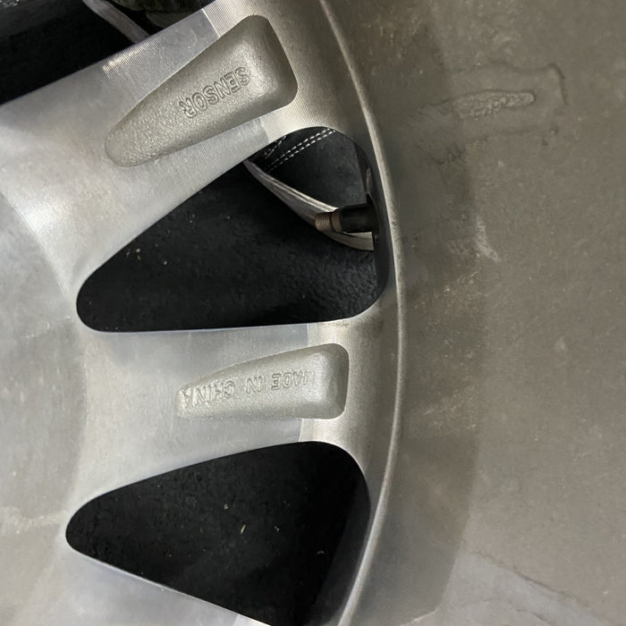 18" MKX 11-15 18x8 , polished Original OEM Wheel Rim - Additional View
