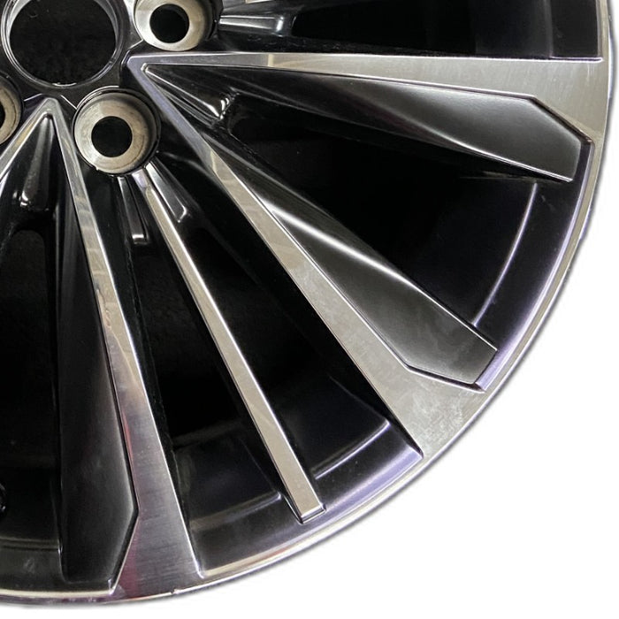 20" HIGHLANDER 20 20x8 alloy 15 spoke Original OEM Wheel Rim - Close-Up Detail