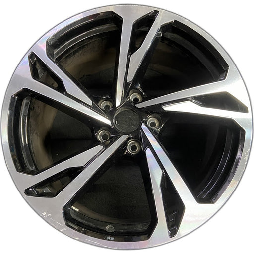 20" E-TRON GT 22-24 20x11 machined face with black pockets Original OEM Wheel - Front View