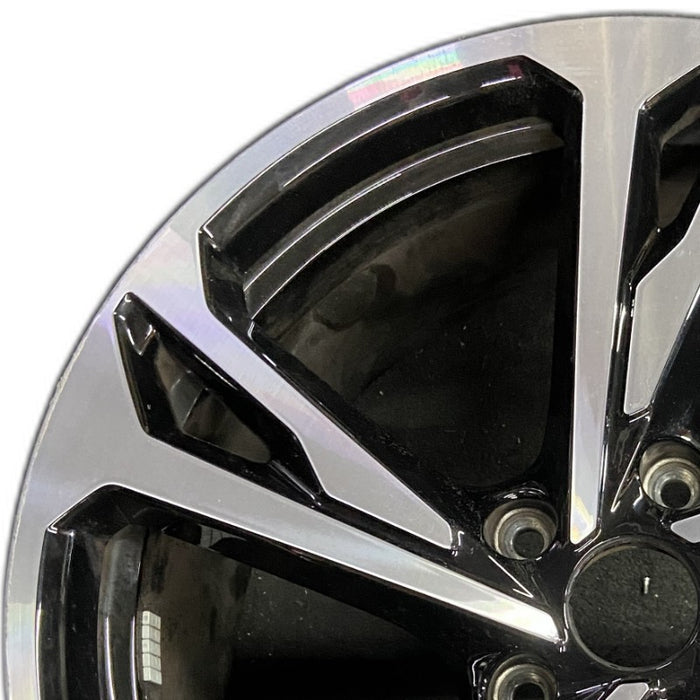 20" E-TRON GT 22-24 20x9 machined face with black pockets Original OEM Wheel Rim