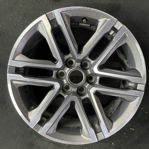 18" COLORADO 19 18x8.5, 6 split spoke Original OEM Wheel Rim - Angle View
