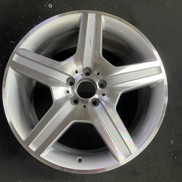 19" MERCEDES S-CLASS 07 221 Type; S550, 19x9.5, 5 spoke Original OEM Wheel Rim - Angle View