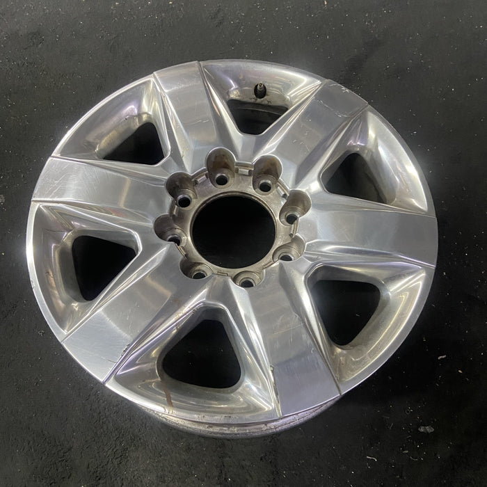 20" SILVERADO 2500 PICKUP 20-23 20x8.5, 6 spoke Original OEM Wheel Rim - Close-Up Detail