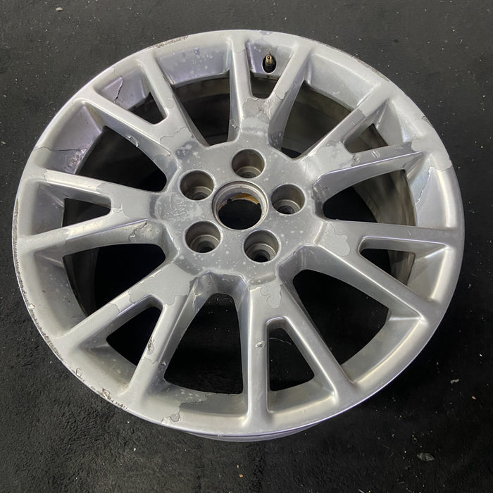 19" CTS 10 19x8.5 , Original OEM Wheel Rim - Close-Up Detail