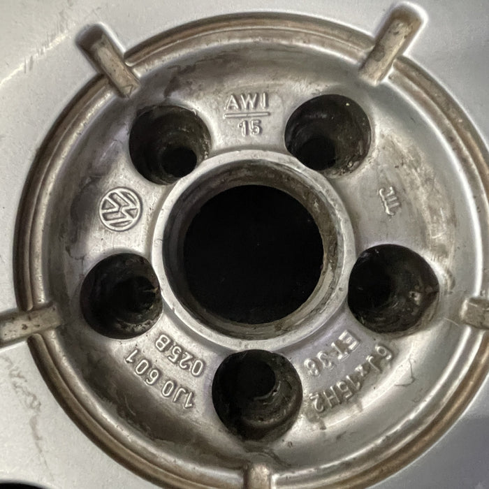 15" GOLF 00 5 lug, 15x6, alloy Original OEM Wheel Rim