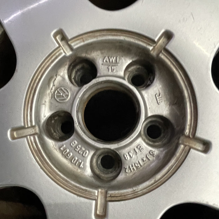 15" GOLF 00 5 lug, 15x6, alloy Original OEM Wheel Rim