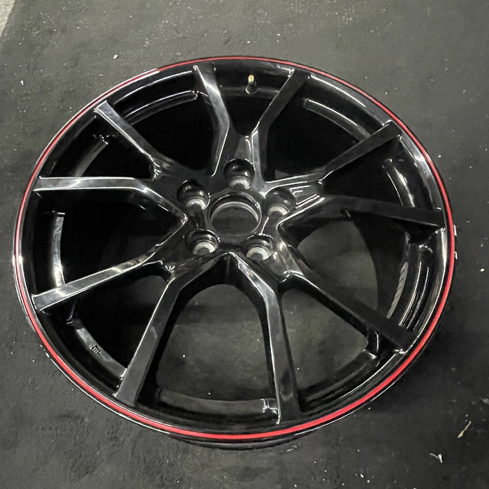 20" CIVIC 17-20 20x8.5 , Original OEM Wheel Rim - Close-Up Detail