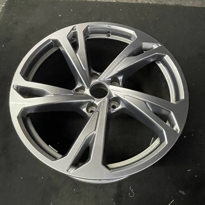20" E-TRON GT 22-24 20x11 silver Original OEM Wheel Rim - View 8