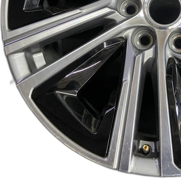 20" LYRIQ 23 20x9 opt NZN Original OEM Wheel Rim - Back View