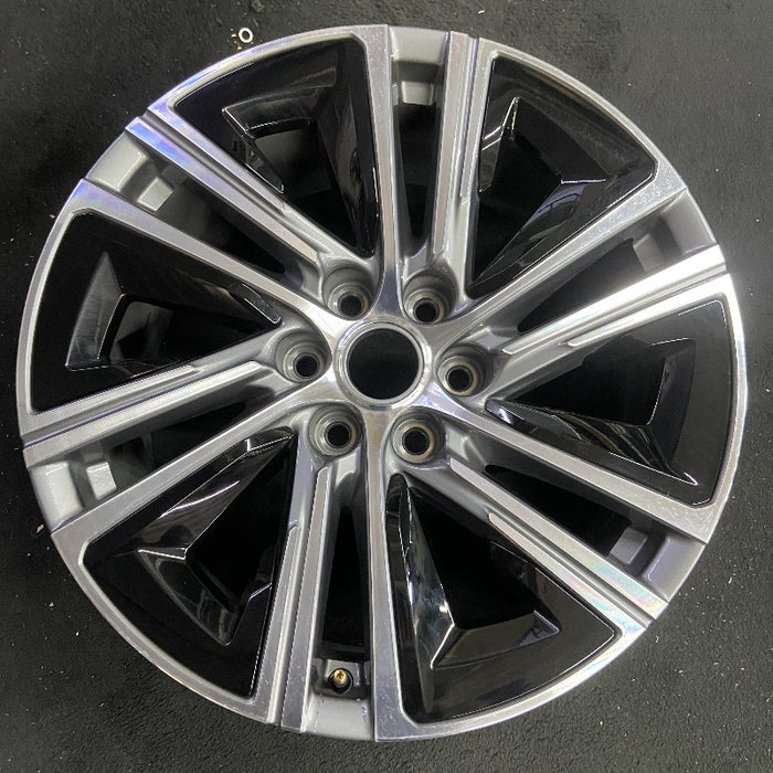 20" LYRIQ 23 20x9 opt NZN Original OEM Wheel Rim - Additional View